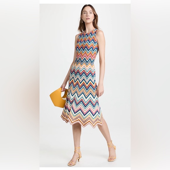 Shoshanna Dresses & Skirts - Shoshanna Leia Dress A-line Chevron Pattern Size M